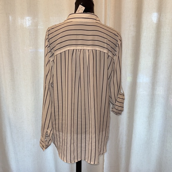Maurice’s‎ Women’s XL Button Down Striped Blouse NWT - Picture 5 of 6